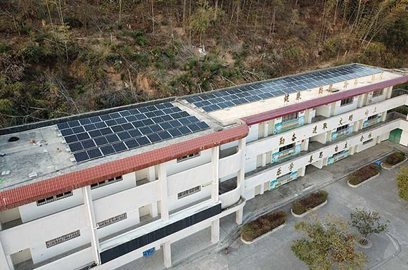 捐资兴学，回报社会，650彩票助力教育事业发展