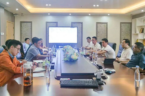 厦门市集美区副区长曾胜军一行走访650彩票指导工作