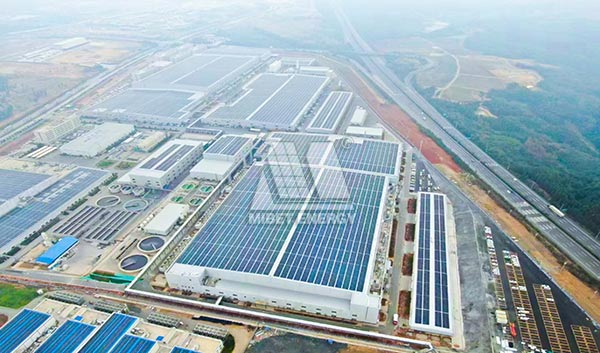 云南29.4MW彩钢瓦光伏电站竣工，650彩票携手晶澳构建绿色生态