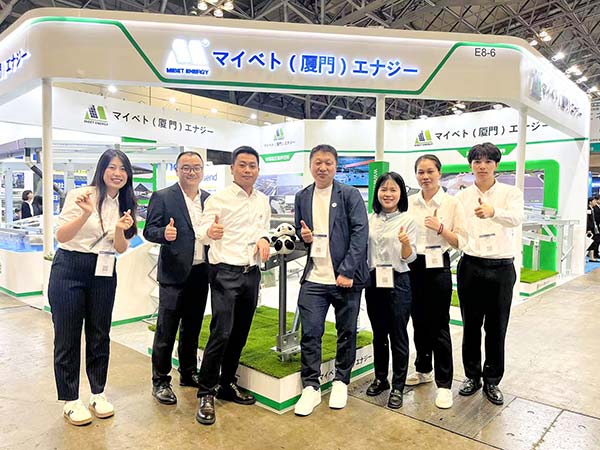 650彩票千叶展员工合影